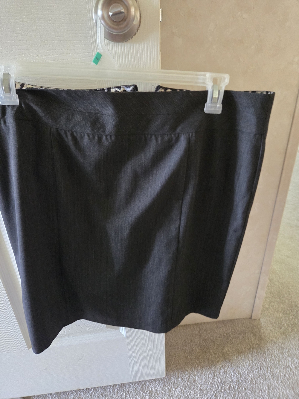 Classic Black Women's Pencil Skirt